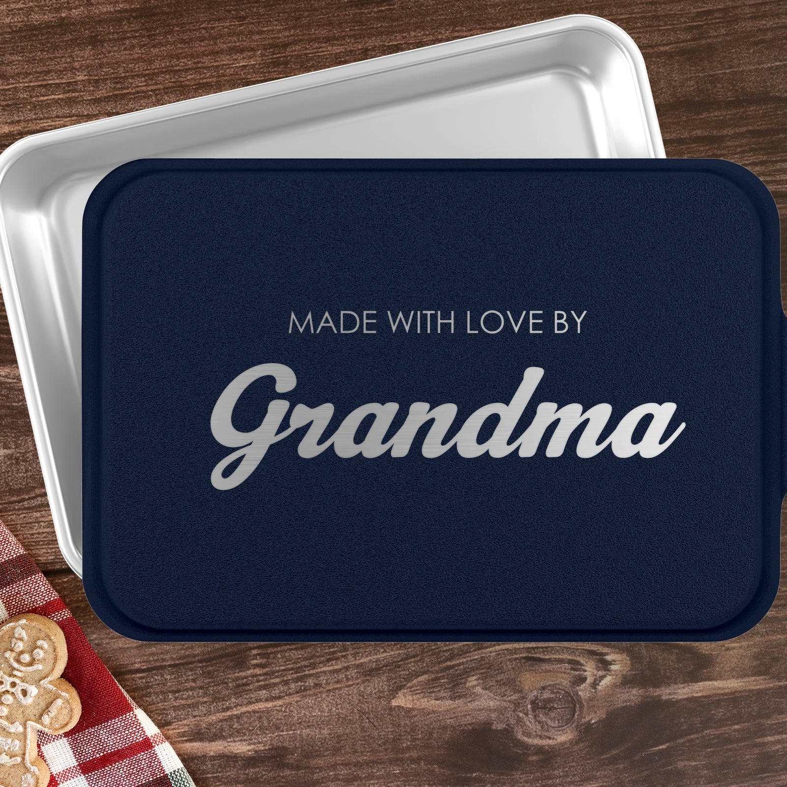 Personalized Baking Pan | Customized Gift for Bakers | Engraved Aluminum Cake Pan