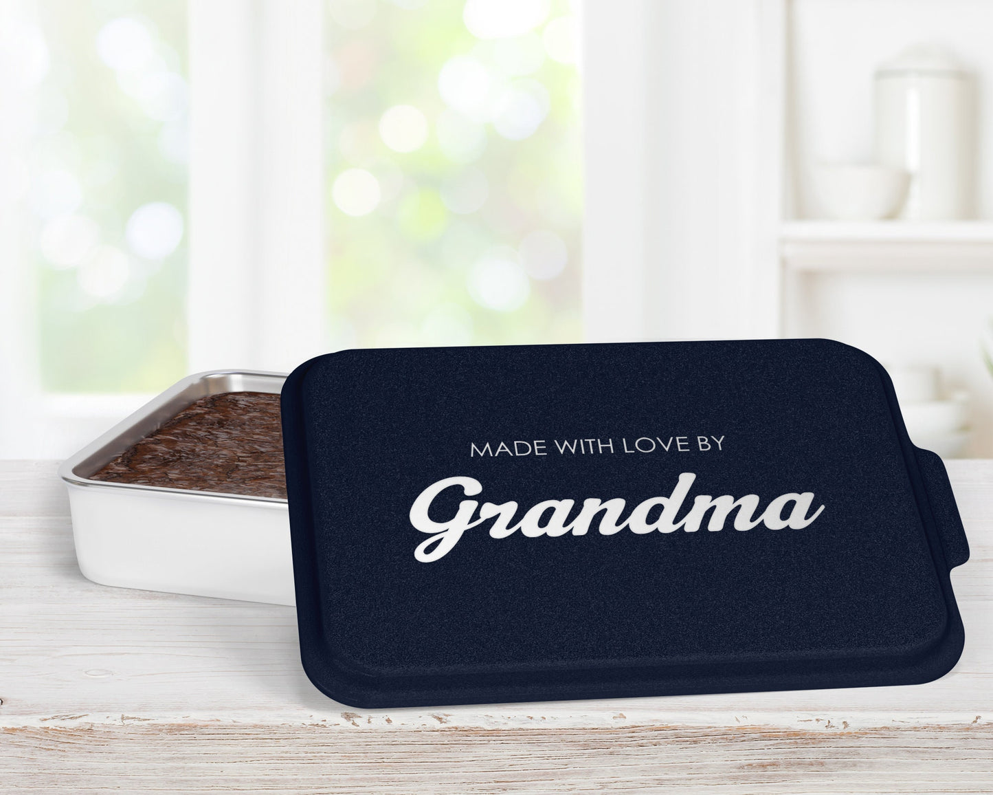 Personalized Baking Pan | Customized Gift for Bakers | Engraved Aluminum Cake Pan